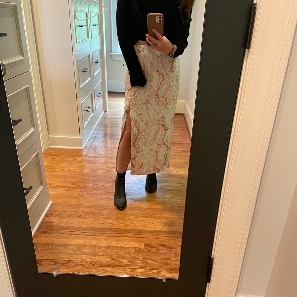 Cupcakes & Cashmere midi silk skirt
